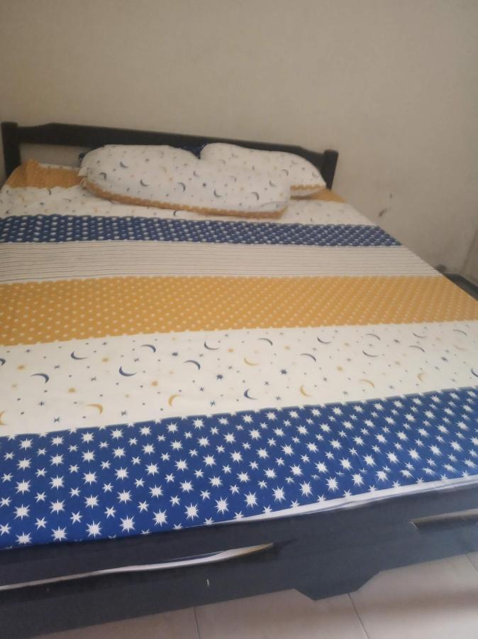 Kost Backpacker Hotel Сидоарджо Екстериор снимка