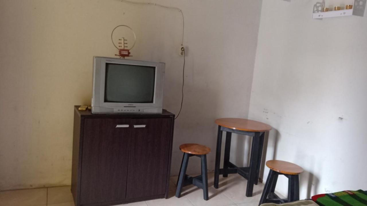 Kost Backpacker Hotel Сидоарджо Екстериор снимка