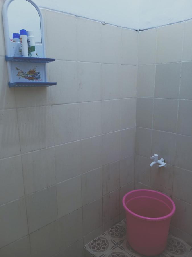 Kost Backpacker Hotel Сидоарджо Екстериор снимка