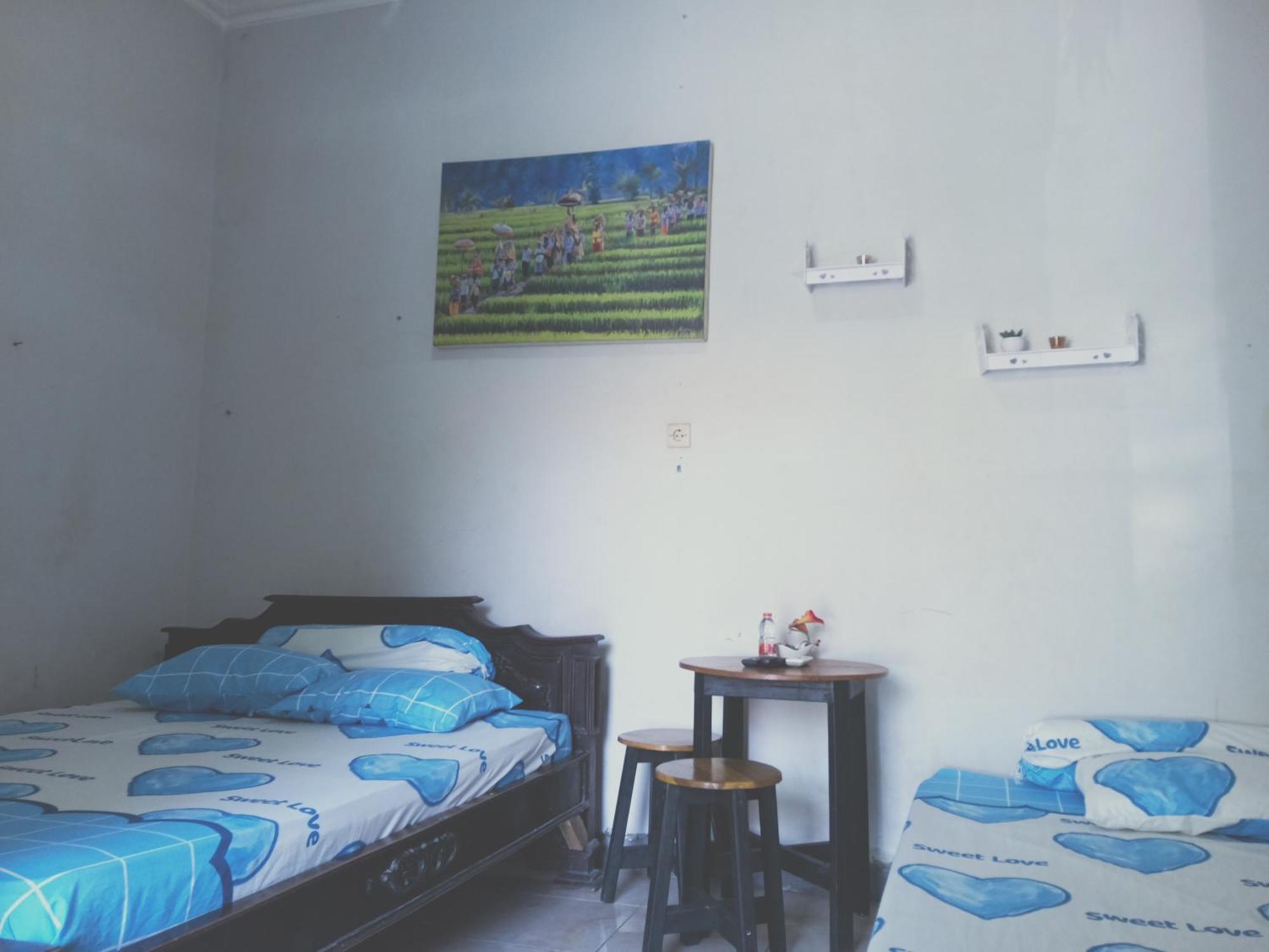 Kost Backpacker Hotel Сидоарджо Екстериор снимка