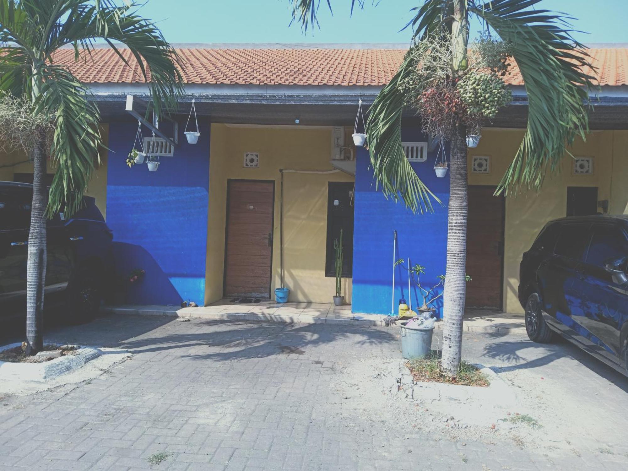 Kost Backpacker Hotel Сидоарджо Екстериор снимка
