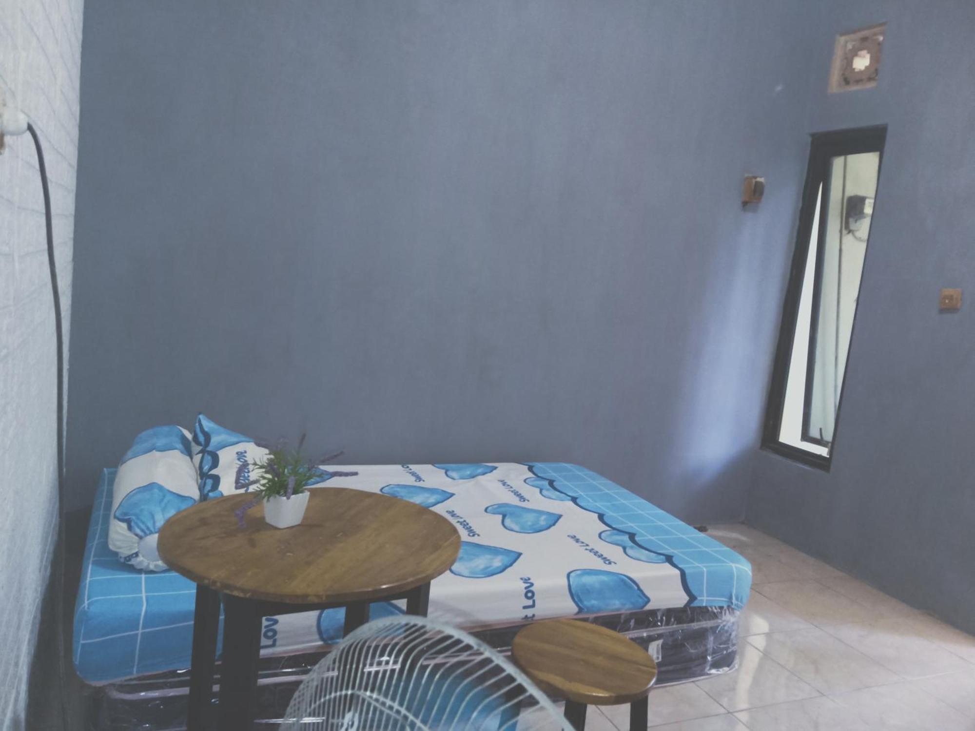 Kost Backpacker Hotel Сидоарджо Екстериор снимка